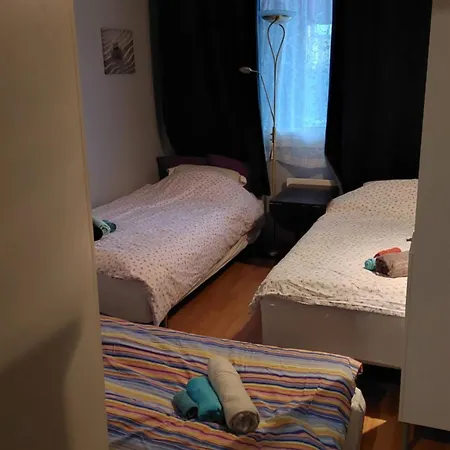 בית אירוח комната в квартире, 20 минут от центра на общественном транспорте *
